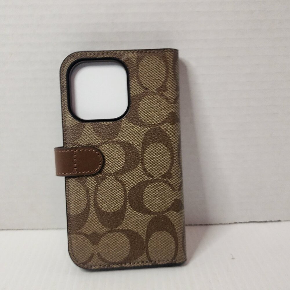Two Coach iPhone 15 PRO Cases: Signature Folio + Slim Case Bundle Tan New ! - Picture 12 of 16